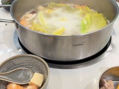 -喃喃椰·糟粕醋·椰子鸡火锅(七堡花园店)