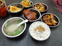 -高氏宛珍店·定安农家猪脚饭