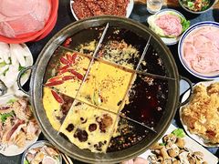 -铜元老码头鳝鱼火锅