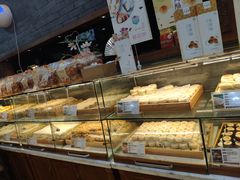 面包甜点陈列柜-清真全盛斋传统糕点(西羊市店)