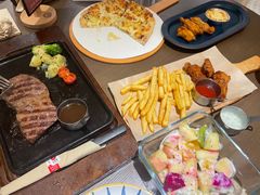 -必胜客(安盛金马店)