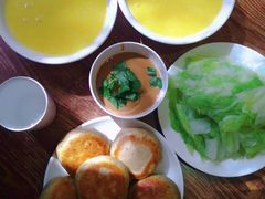 -清真吴记门钉肉饼·喜多利