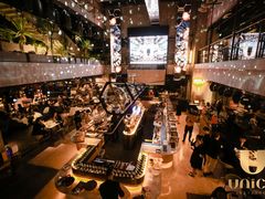-The ROOF (通盈中心店)