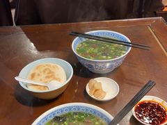 -老兰家传统烧烤炒菜泡馍(小南门店)