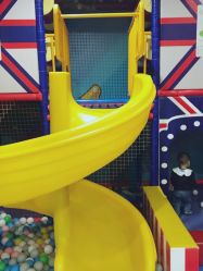 -苏宁红孩子(F6漫时区店)