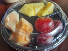 土豆泥水果沙拉-诺丁牛排披萨自助餐厅(汕头苏宁店)