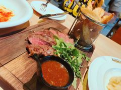 -LENBACH兰巴赫西餐啤酒坊(大连东港店)