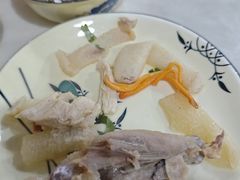 -昭通天麻竹荪火腿鸡(严家地店)