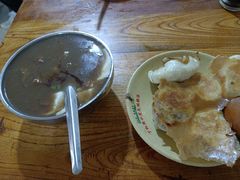 -丁红照水煎包胡辣汤