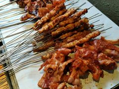 -街角等你.大连海鲜烧烤.经典铁板海鲜串(西安路店)