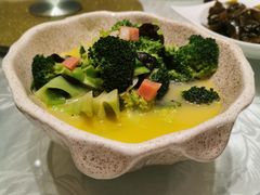 -梦中园海鲜酒店(川沙路店)