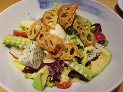 温泉蛋沙拉-富山日式料理(宽厚里店)