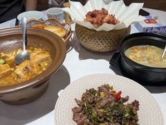 -围龙屋客家食府(福田店)