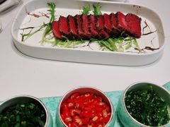 -红鼎豆捞·非遗鲍皇汤火锅(宝丰路店)