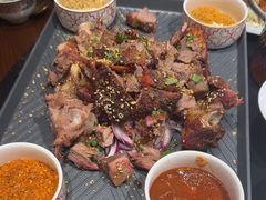 -羊门客在·烤盐池滩羊·川菜