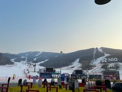 -中旅松花湖滑雪场