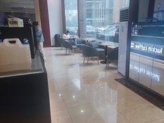 -瑞幸咖啡(时代国际店)