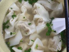 -周震馄饨