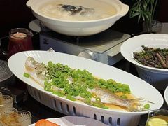 -许爷家·生态湖鲜(徐汇日月光店)