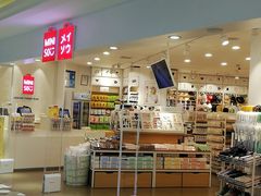 -百联临沂购物中心(临沂路店)