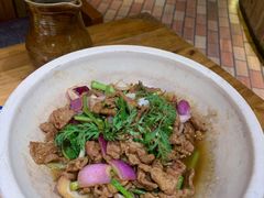 -老滇山寨•云南特色菜•地方菜•民族风情歌舞表演(金碧店)