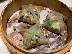 -香港百合居(LCM置汇旭辉广场店)