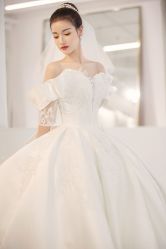 -艾米丽婚纱礼服