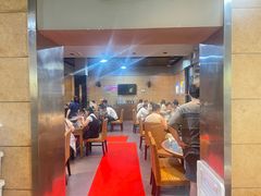 -昱龙大盆牛蛙馆(三兴街总店)