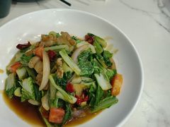 -乡村馕坑肉·烧烤·新疆菜·本地人更爱吃(阿勒泰首店)