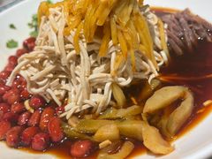 -小厨娘绣中淮扬(总统府大行宫店)