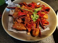 -蝴蝶里·粤菜·点心(滨江龙湖店)