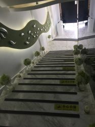 -依萱绮医疗美容