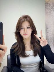 -镁连社·美联社