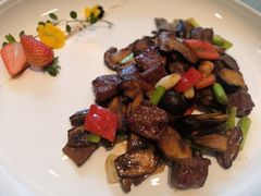 牛肝菌宾格斯牛肉-富淳饭店(陆家嘴保利广场店)