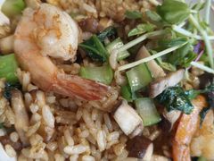 -意卡菲·欢乐聚会餐厅(华侨店)
