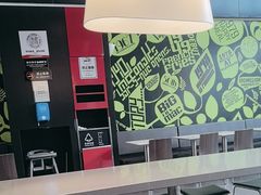 -麦当劳(深圳北站高铁店)