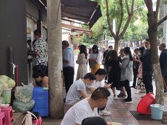 -啊墨江牛烂烀米线