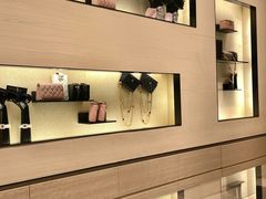 -CHANEL(恒隆广场店)