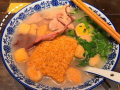 小潘特色鸭血粉丝汤-小潘记鸭血粉丝汤
