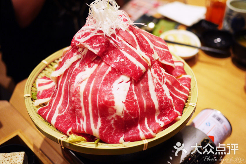 牛肉富士山寿喜锅