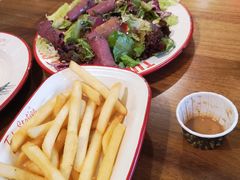 -Tubestation站点比萨(新世界大望路店)