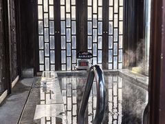 -裕龙汤泉
