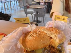 -HELLO 27 意面·沙拉·帕尼尼