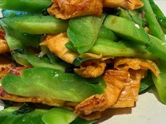 苦瓜鲜腐竹-七色云蔬食(喜邻里店)