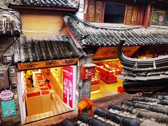 -桥边小楼·手工云南菜·古城观景小楼