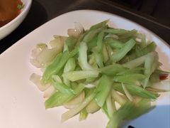 -吴越荣记苏州菜·松鼠桂鱼100%活鱼现做(斜塘老街店)