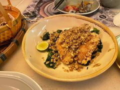 蒜蓉牛油烤鸡翅-CHINCHIN 青青·泰国料理(万象食家店)