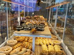 -焙丽拾光(麦凯乐直营店)