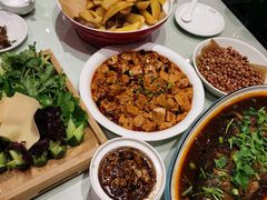 -嘎吧锅私家菜馆(新村十区店)