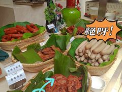 -陆地游轮西山温泉号